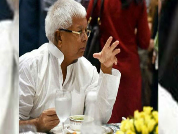 बेटे के ससुराल में जमकर खाया मछली -भात