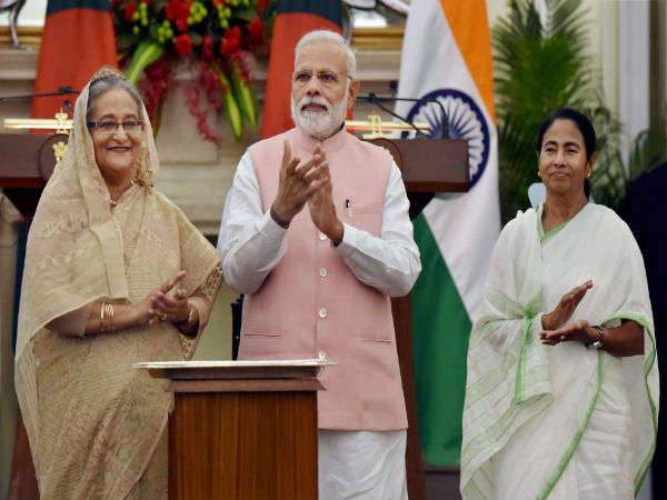 पीएम मोदी और शेख हसीना कल पश्चिम बंगाल में करेंगे मुलाकात पीएम मोदी और शेख हसीना कल पश्चिम बंगाल में करेंगे मुलाकात