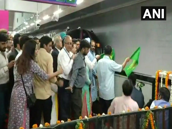 Arvind Kejriwal & Union Minister Hardeep Singh Puri flag off Magenta Line of Delhi Metro in Janakpuri Arvind Kejriwal & Union Minister Hardeep Singh Puri flag off Magenta Line of Delhi Metro in Janakpuri