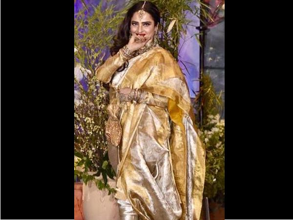 Kapoor wedding picture, Sonam Kapoor wedding, Sonam Kapoor reception, Sonam Kapoor Kapoor wedding picture, Sonam Kapoor wedding, Sonam Kapoor reception, Sonam Kapoor