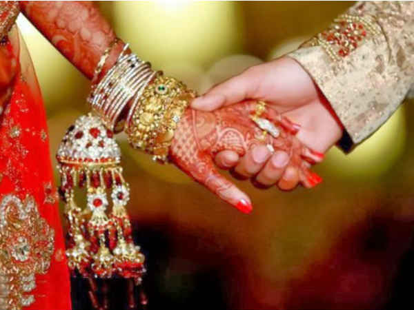 सप्तम भाव से विवाह का विचार किया जाता है। विवाह के प्रतिबन्धक योग निम्न हैं
