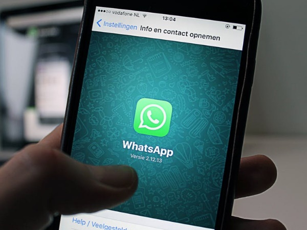 WhatsApp WhatsApp