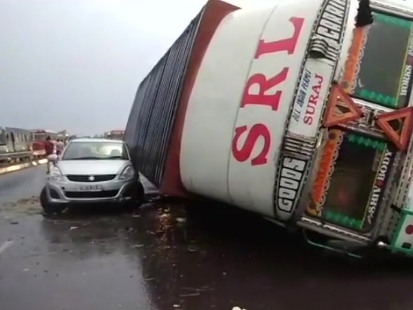 सोमवार को भी नहीं बदलेंगे हालात