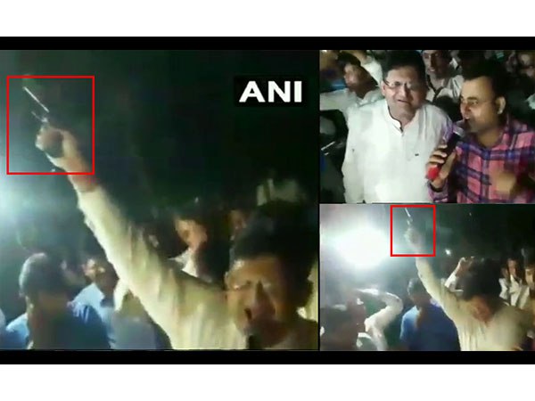 एसपी सिद्धार्थ मोहन जैन ने की फायरिंग