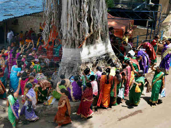 वृक्ष की परिक्रमा
