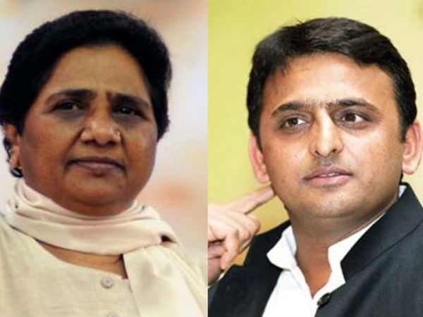 मायावती-अखिलेश एक साथ मंच पर !