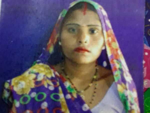 Women dies due to suffocation as the house sets on fire Women dies due to suffocation as the house sets on fire