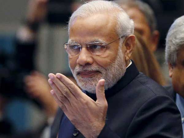 लोकप्रिय हस्तियों में से एक पीएम मोदी
