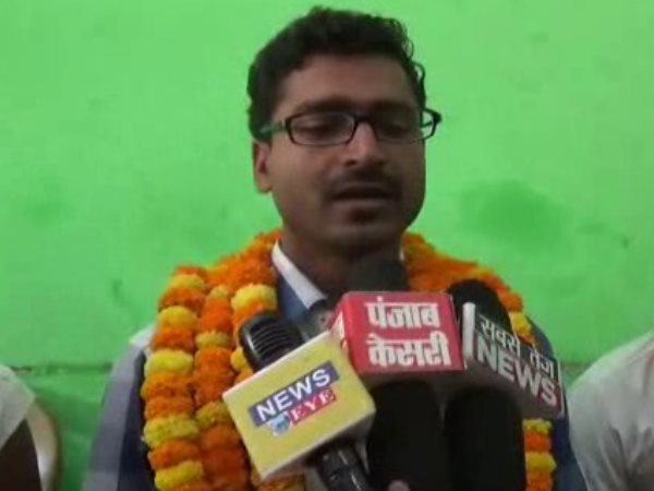 mau arvind singh secured 659 rank in upsc exam 2017-18 mau arvind singh secured 659 rank in upsc exam 2017-18