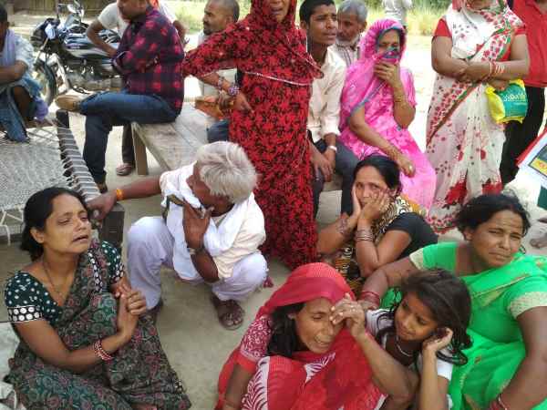 डॉक्टर ने किया मृत घोषित