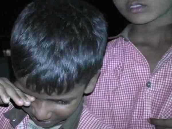 School children forced to wait minister of Yogi govt in Bahraich School children forced to wait minister of Yogi govt in Bahraich