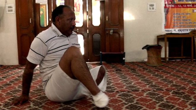 #DifferentlyAbled: बिना टांगों से कैसे ड्यूटी करते हैं ये थानेदार? #DifferentlyAbled: बिना टांगों से कैसे ड्यूटी करते हैं ये थानेदार?