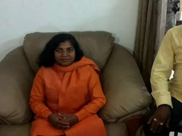 BJP MP questioned leaders about eating in home of Dalits in UP BJP MP questioned leaders about eating in home of Dalits in UP