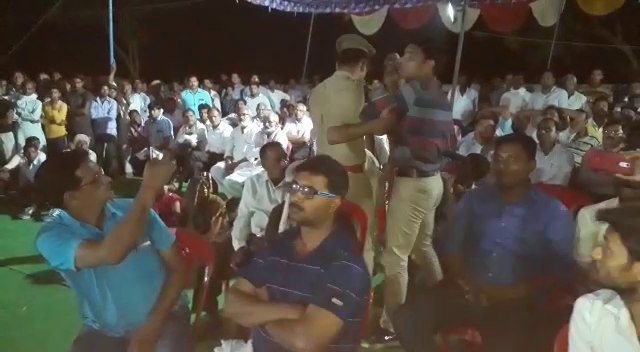 A fake officer arrested in Sultanpur A fake officer arrested in Sultanpur