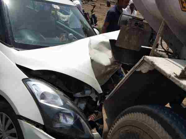 Eight killed when truck and tempo collided in Maharashtra Eight killed when truck and tempo collided in Maharashtra