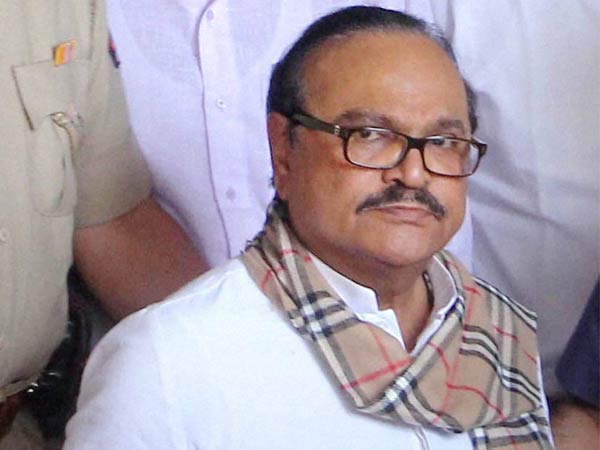 महाराष्ट्र सदन घोटाले मामले में छगन भुजबल को बॉम्बे हाईकोर्ट से मिली जमानत महाराष्ट्र सदन घोटाले मामले में छगन भुजबल को बॉम्बे हाईकोर्ट से मिली जमानत
