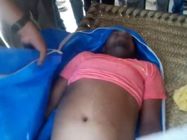 meerut pump employee filled CNG into auto drivers private part died meerut pump employee filled CNG into auto drivers private part died