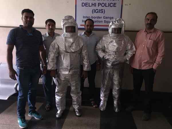 Delhi: Father-son duped people with space suits and NASA dreams, arrested by delhi police Delhi: Father-son duped people with space suits and NASA dreams, arrested by delhi police