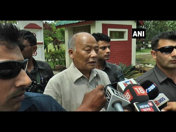 Manipur Governor to look into the matter says Okram Ibobi Singh, Congress over govt formation fight. Manipur Governor to look into the matter says Okram Ibobi Singh, Congress over govt formation fight.