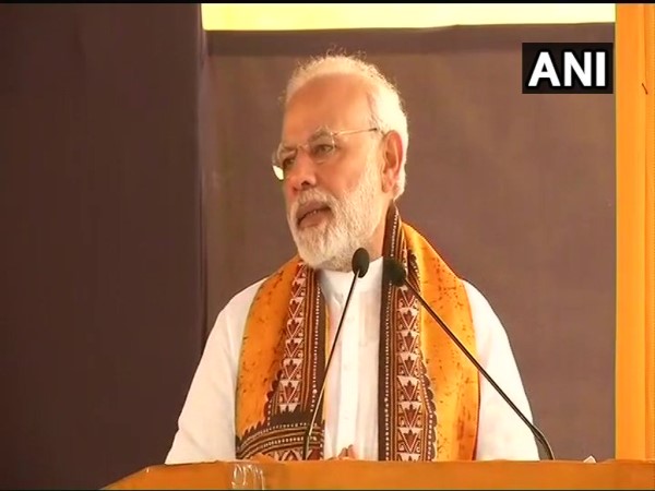 PM Narendra Modi convocation of Visva Bharati University in WestBengal PM Narendra Modi convocation of Visva Bharati University in WestBengal