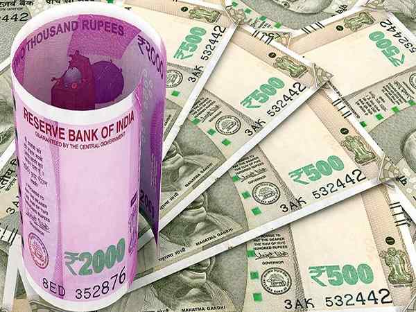 Rupee Falls To Lowest In Over A Year Against US Dollar Rupee Falls To Lowest In Over A Year Against US Dollar