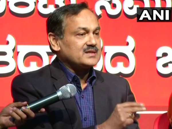 Chief Election Officer Sanjiv Kumar on Fake voter ID issue Karnatak Elections 2018 Chief Election Officer Sanjiv Kumar on Fake voter ID issue Karnatak Elections 2018