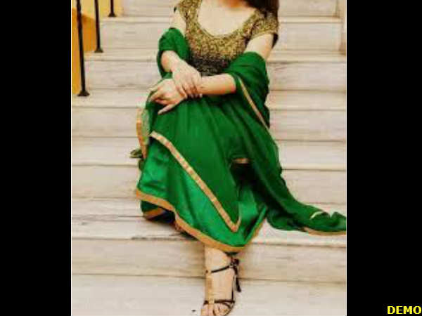 संडे को घूमने जाना चाहती थी पत्नी, कंपनी ने पति को नहीं दी छुट्टी तो कर ली खुदकुशी संडे को घूमने जाना चाहती थी पत्नी, कंपनी ने पति को नहीं दी छुट्टी तो कर ली खुदकुशी