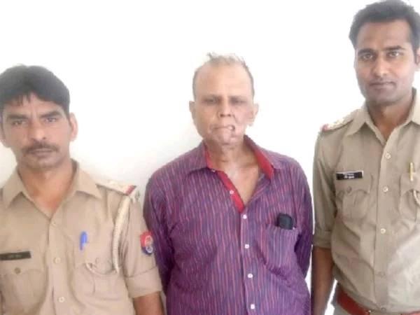 गोपाल बंसल को है मुंह का कैंसर