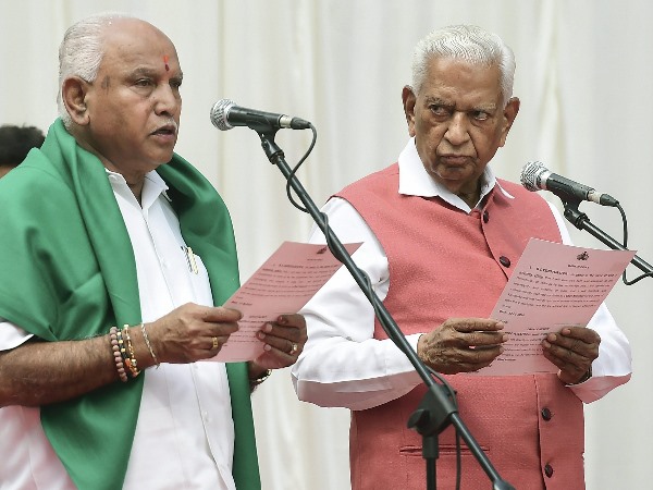 वजुभाई वाला ने संविधान का एनकाउंटर किया है