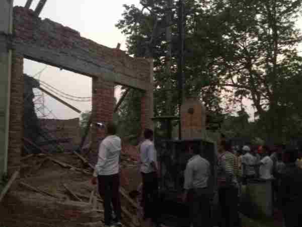 A man died in under construction building in shahjahanpur A man died in under construction building in shahjahanpur