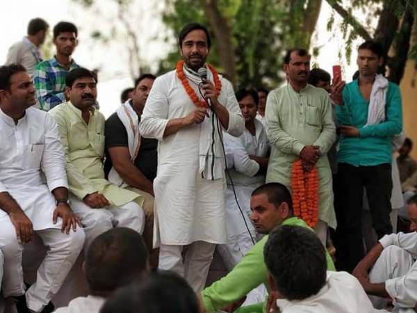 'और पीएम एक दिन में देश में चुनाव चाहते हैं'