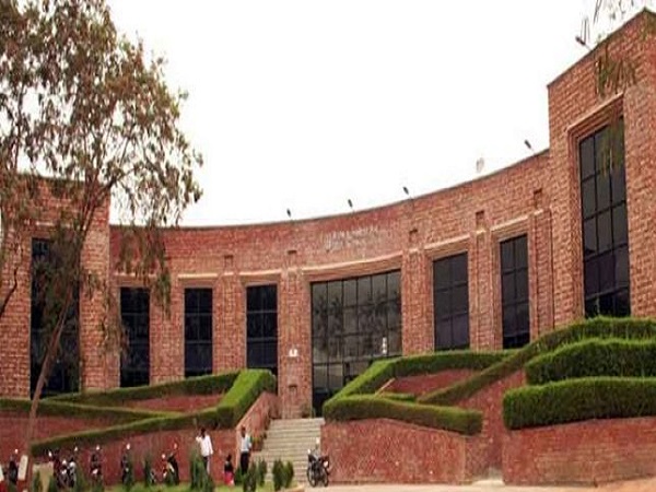 Delhi minorities commission issues notice to JNU on proposed Islamic terrorism course Delhi minorities commission issues notice to JNU on proposed Islamic terrorism course