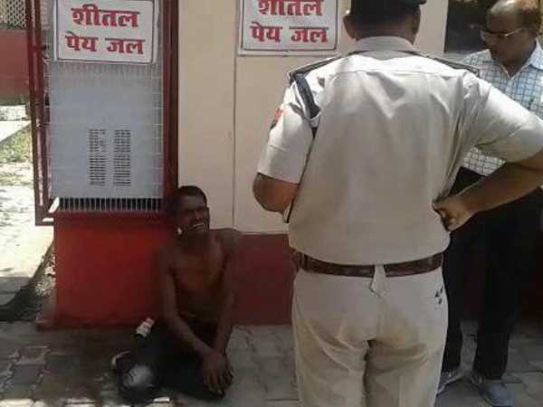 अस्पताल में कराया भर्ती
