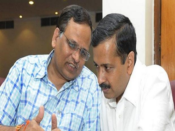 CBI conducted searches at Delhi Minister Satyendra Jain house in PWD hiring case CBI conducted searches at Delhi Minister Satyendra Jain house in PWD hiring case