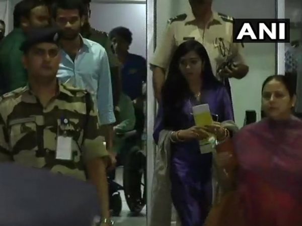 बेटे तेज प्रताप, बेटी मीसा और बहू ऐश्वर्या भी हैं साथ