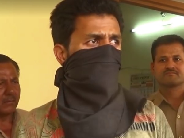 महिला वैष्णो देवी दर्शन करने जाने के की बाद कहकर घर से निकली थी