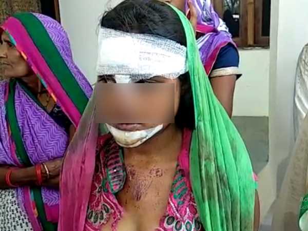 Gangrup from a girl in Mainpuri Gangrup from a girl in Mainpuri