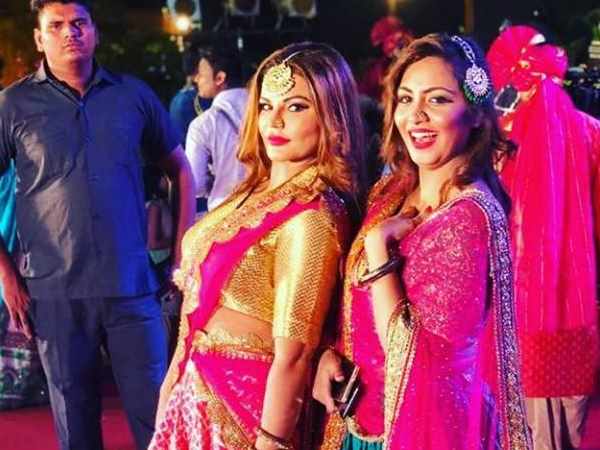Sapna Chaudhary with Rakhi and Arshi Khan in SP leaders son marriage in Varanasi Sapna Chaudhary with Rakhi and Arshi Khan in SP leaders son marriage in Varanasi