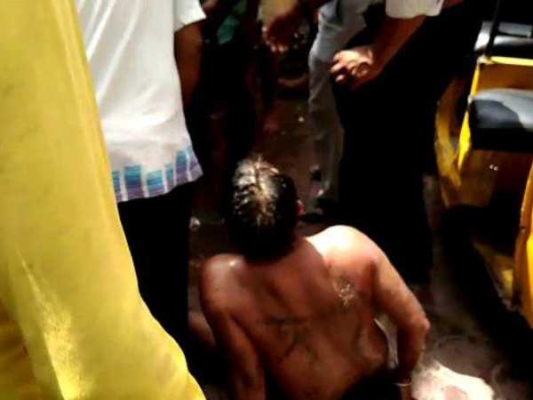 A sweeper died in a gas attack three injured A sweeper died in a gas attack three injured