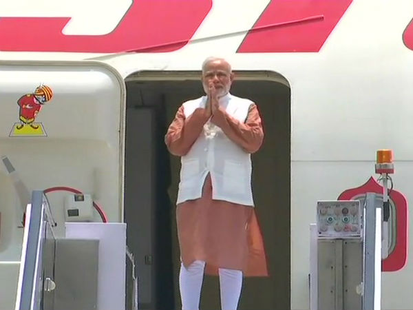 modi-leaves-for-singapore-visit.jpg modi-leaves-for-singapore-visit.jpg