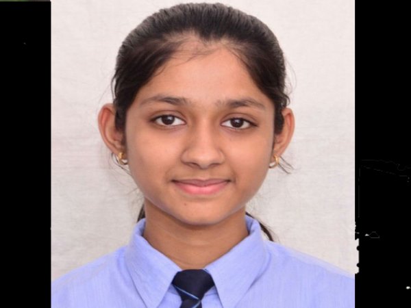 shamli student cbse topper nandini got 499 marks out of 500 shamli student cbse topper nandini got 499 marks out of 500