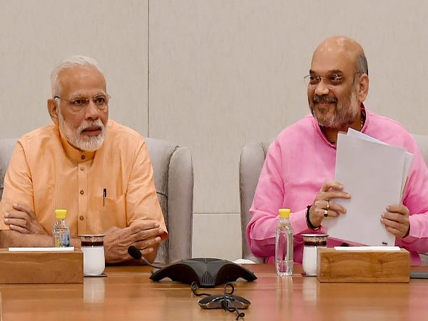 कैराना से मृगांंका और नूरपुर से अवनी सिंह को टिकट