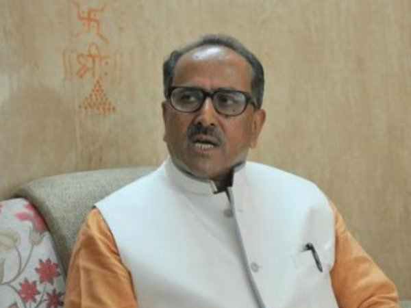2000 में खरीदी गई थी जमीन
