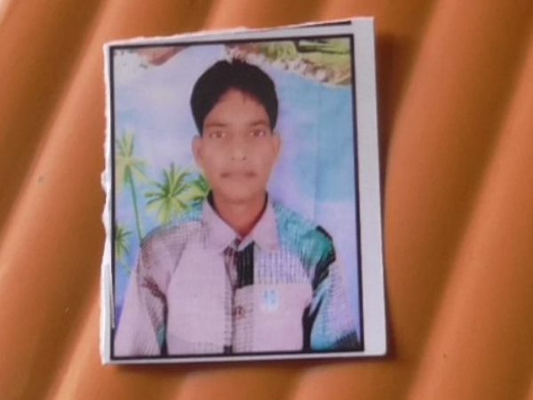 mainpuri husband commited suicide Fed up with strife created by his wife mainpuri husband commited suicide Fed up with strife created by his wife
