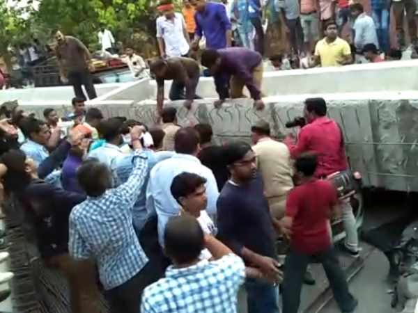 Over bridge fall in Varanasi, read what happened just after incident Over bridge fall in Varanasi, read what happened just after incident