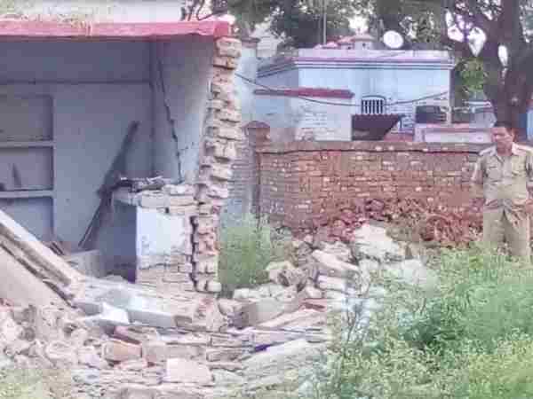 Blast in police station in Bahraich Blast in police station in Bahraich
