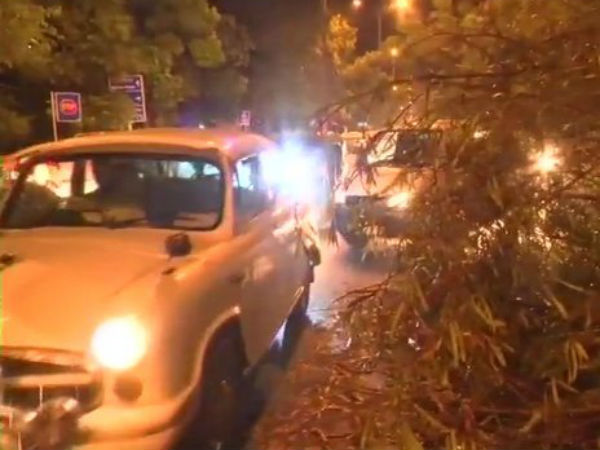 यूपी-उत्तराखंड में भी बारिश का कहर