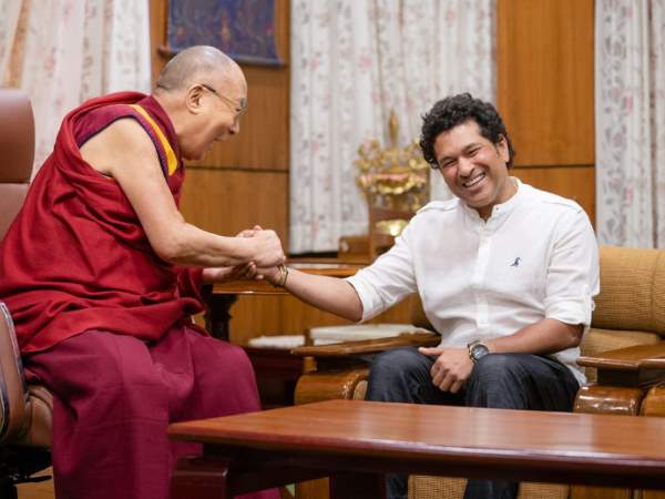 Sachin Tendulkar laid foundation of Cricket Museum in Himachal Sachin Tendulkar laid foundation of Cricket Museum in Himachal