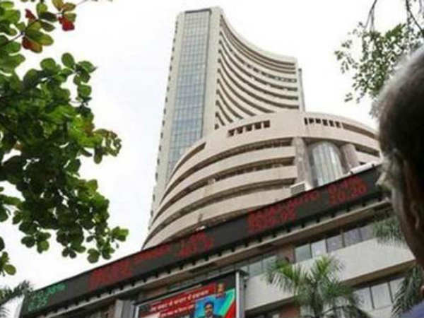 तेज रफ्तार ग्लोबल वेल्थ बाजारों में भी भारत का नाम