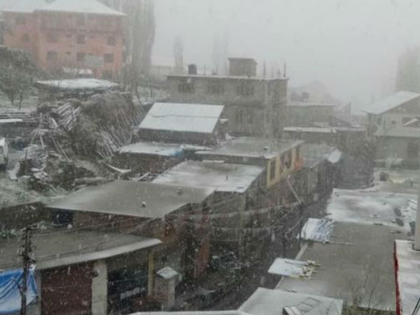 हिमाचल में मौसम ने ली करवट, कीलॉन्ग में बर्फबारी, Video हिमाचल में मौसम ने ली करवट, कीलॉन्ग में बर्फबारी, Video